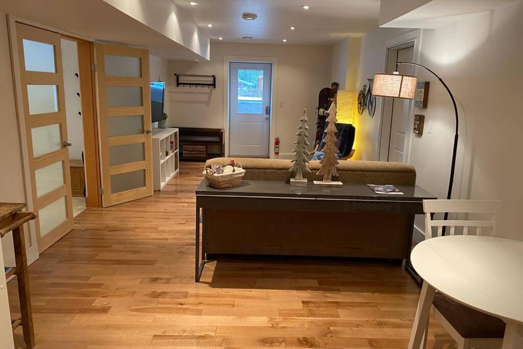 Hideaway On Quartz - 1Bed 1Bath Suite Golden Eksteriør bilde